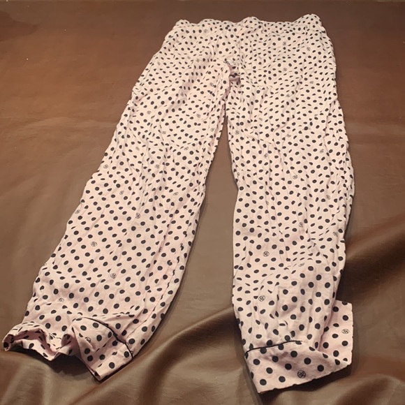 Victoria’s Secret pajama pants small. Pink and black. NWOT. - Picture 4 of 8